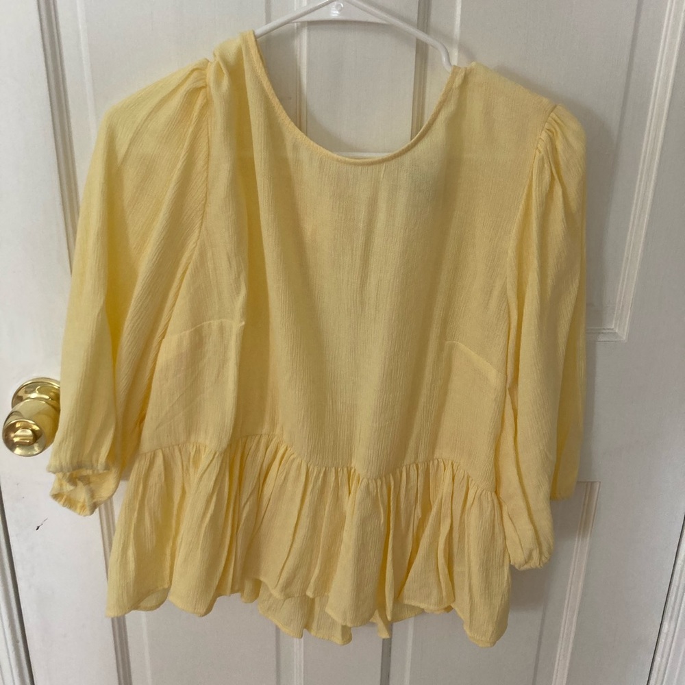 Yellow flowy top